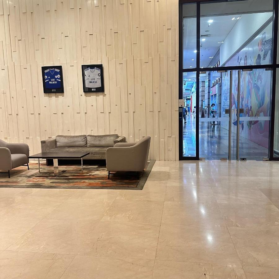 Peak Suites At Times Square 쿠알라룸푸르 외부 사진