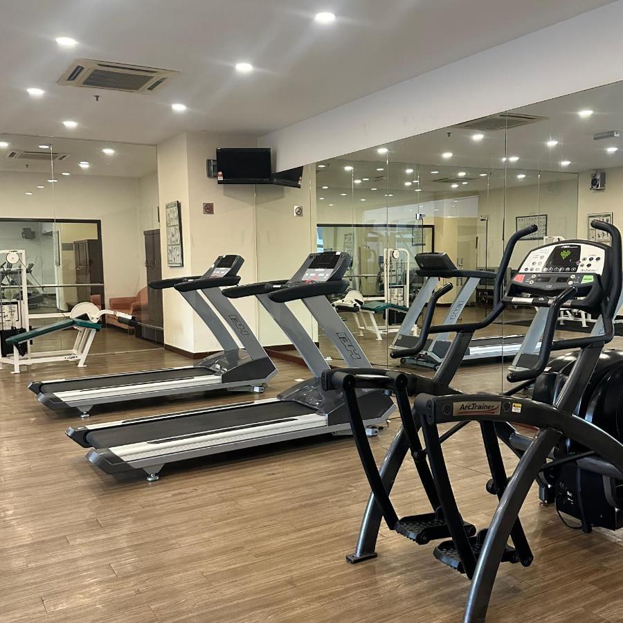 Peak Suites At Times Square 쿠알라룸푸르 외부 사진